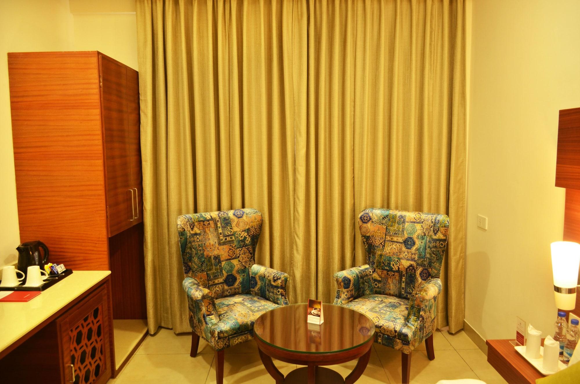 Mint Hotel Premia Chandigarh, Zirakpur Exterior foto